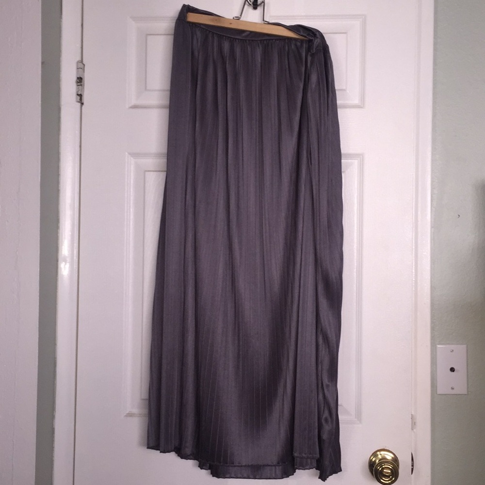 Long skirt